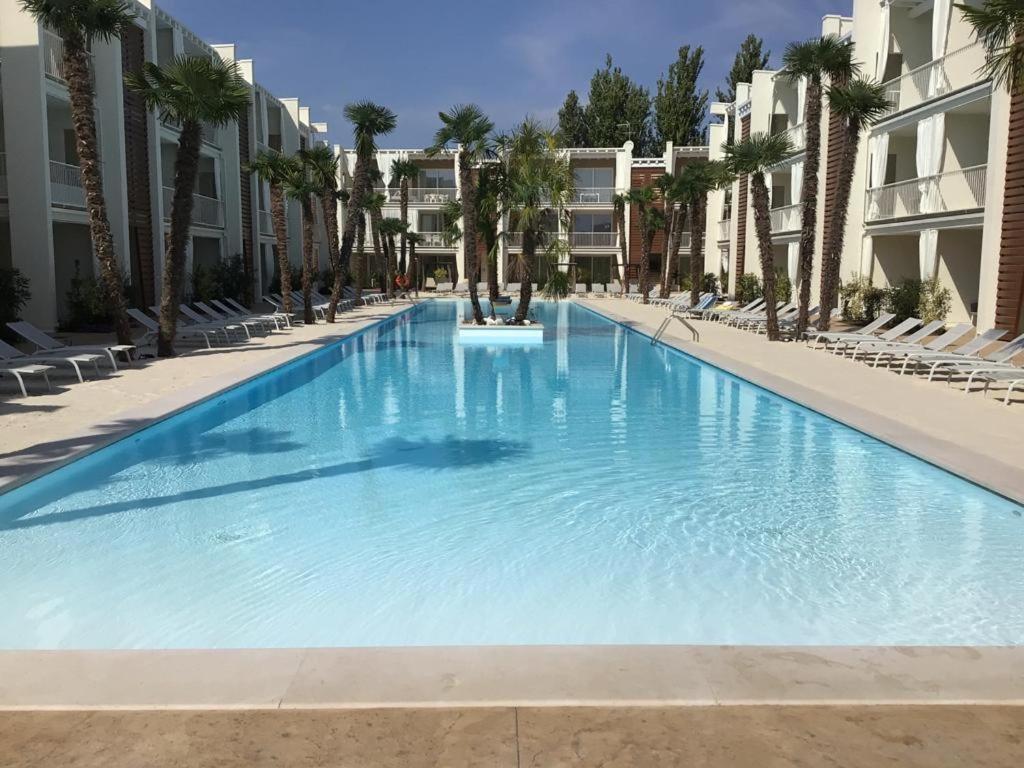 Residence Wave Plus Lido di Jesolo Kültér fotó